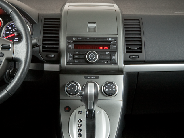 2010 Nissan Sentra 2.0 SR