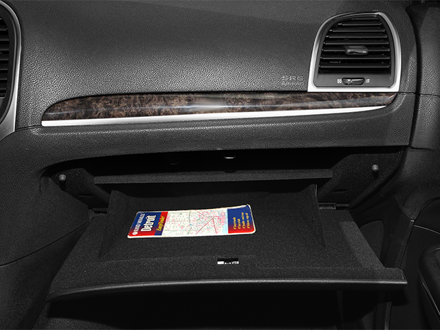 2014 Chrysler 300 4dr Sdn AWD