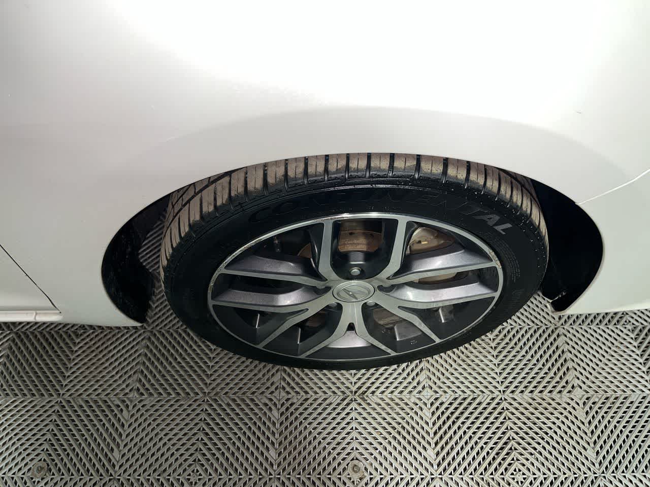 2019 Acura ILX w/Premium Pkg