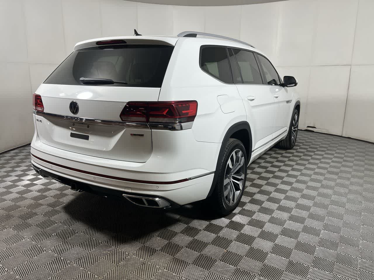 2021 Volkswagen Atlas 3.6L V6 SEL R-Line