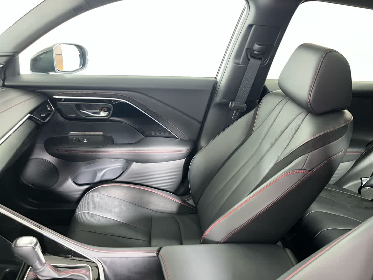 2025 Acura ADX w/A-Spec Advance Package