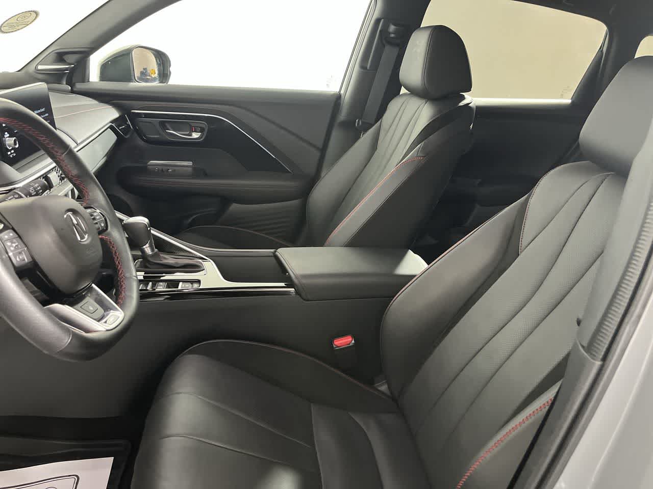 2025 Acura ADX w/A-Spec Advance Package