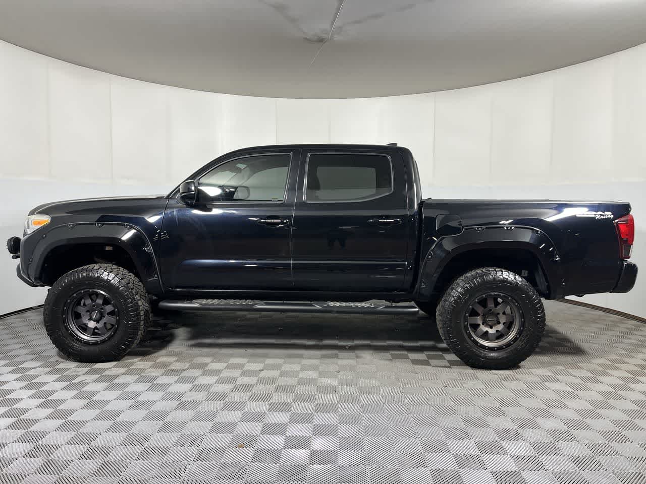2018 Toyota Tacoma SR