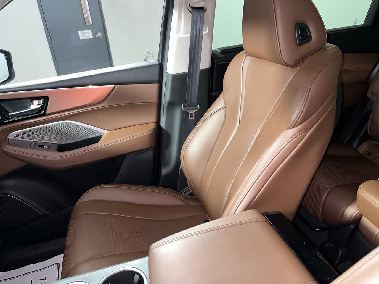 2023 Acura MDX w/Technology Package