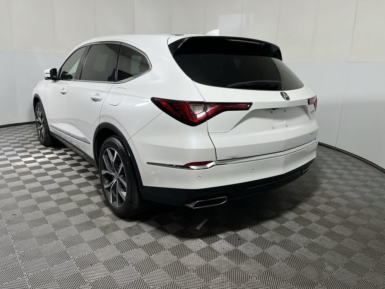 2024 Acura MDX w/Technology Package