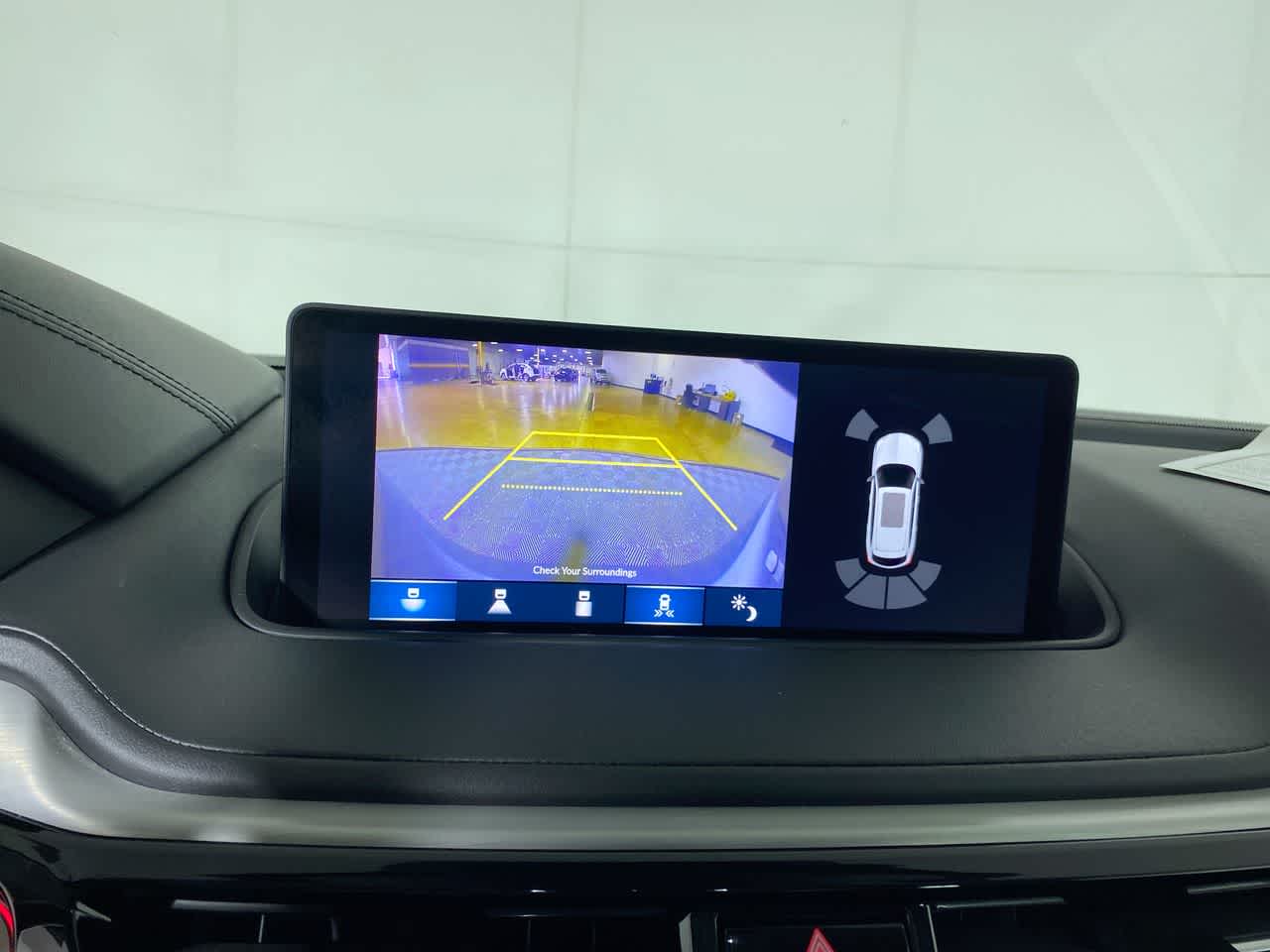 2023 Acura MDX w/Technology Package