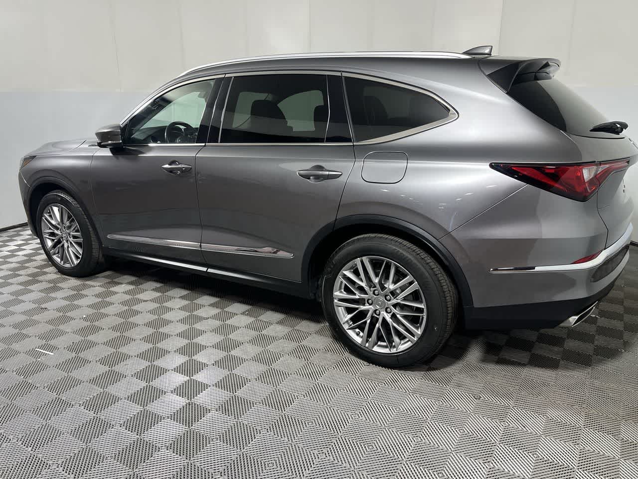 2024 Acura MDX w/Advance Package