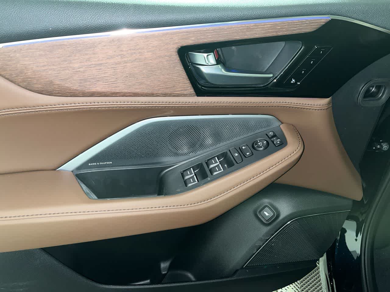 2026 Acura MDX w/Advance Package