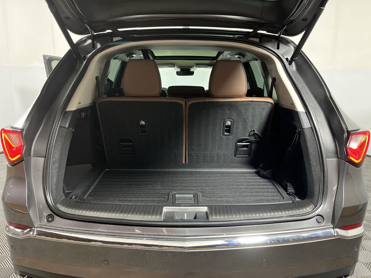 2024 Acura MDX w/Advance Package