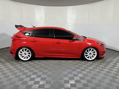 2017 Ford Focus ST