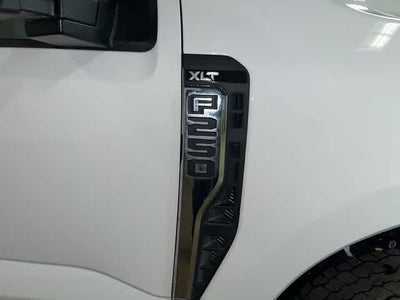 2025 Ford Super Duty F-250 SRW XLT