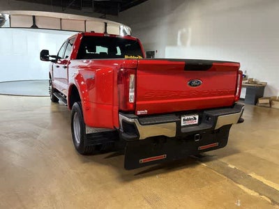 2025 Ford Super Duty F-350 DRW Pickup XLT