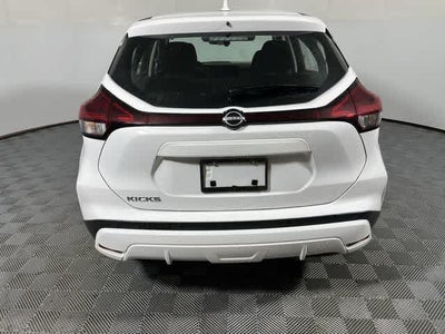 2022 Nissan Kicks S