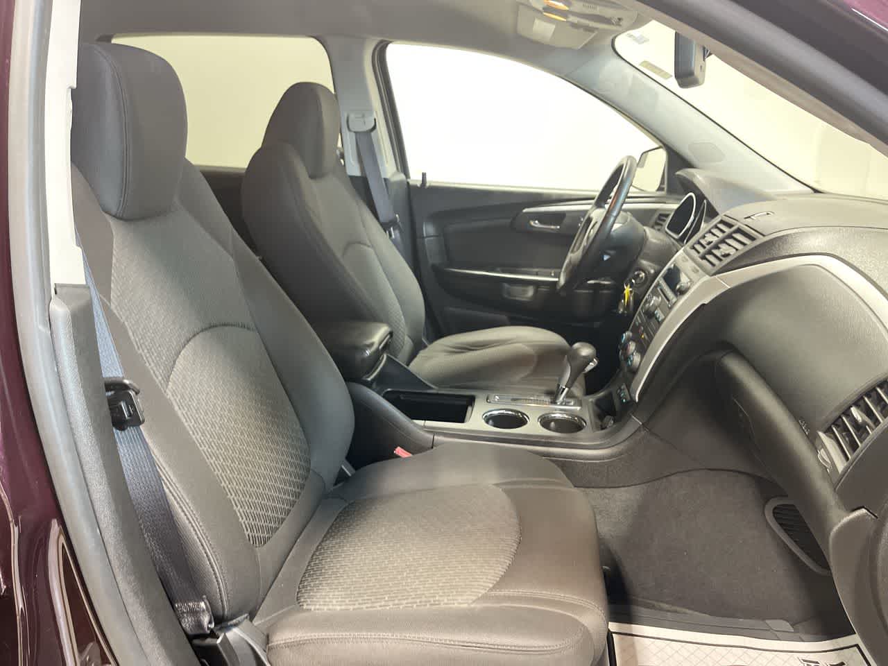 2010 Chevrolet Traverse LT w/1LT