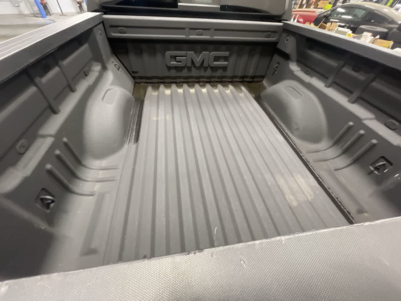 2022 GMC Canyon 4WD AT4 w/Leather