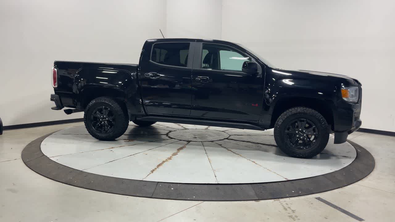 2022 GMC Canyon 4WD AT4 w/Leather