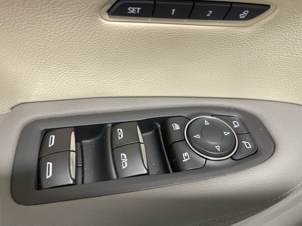 2023 Cadillac XT6 AWD Premium Luxury