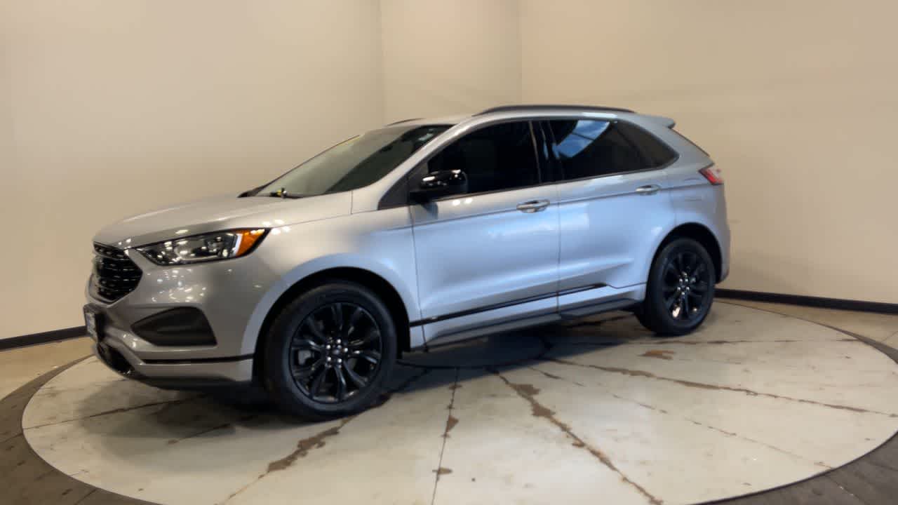 2023 Ford Edge SE