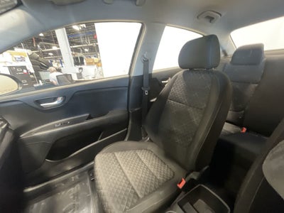 2022 Kia Rio LX