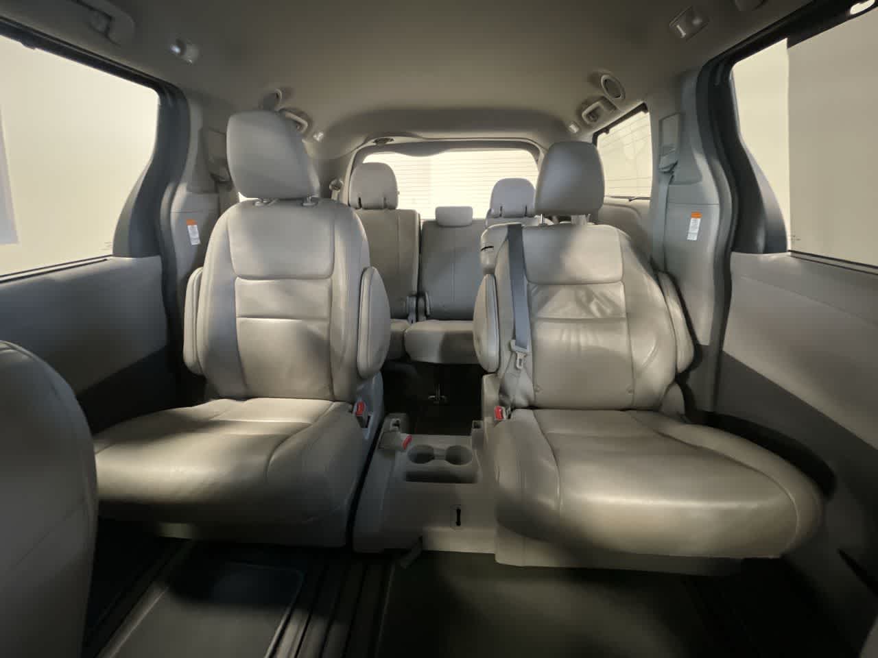 2019 Toyota Sienna XLE