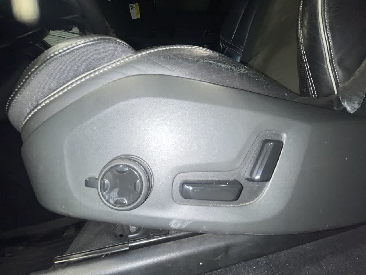 2016 Volvo XC90 T6 R-Design