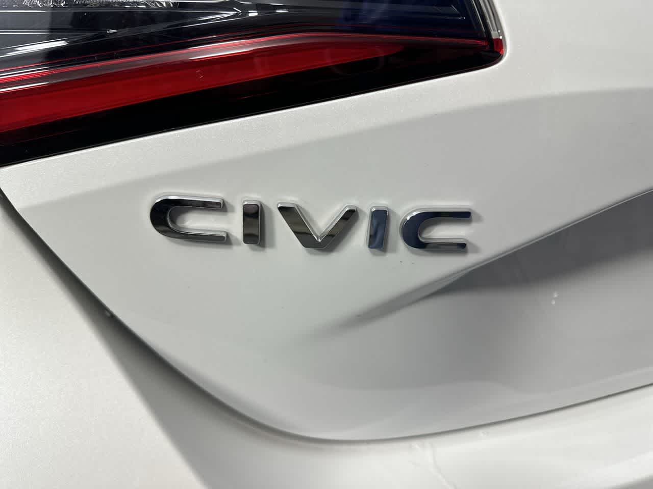 2024 Honda Civic Hatchback EX-L