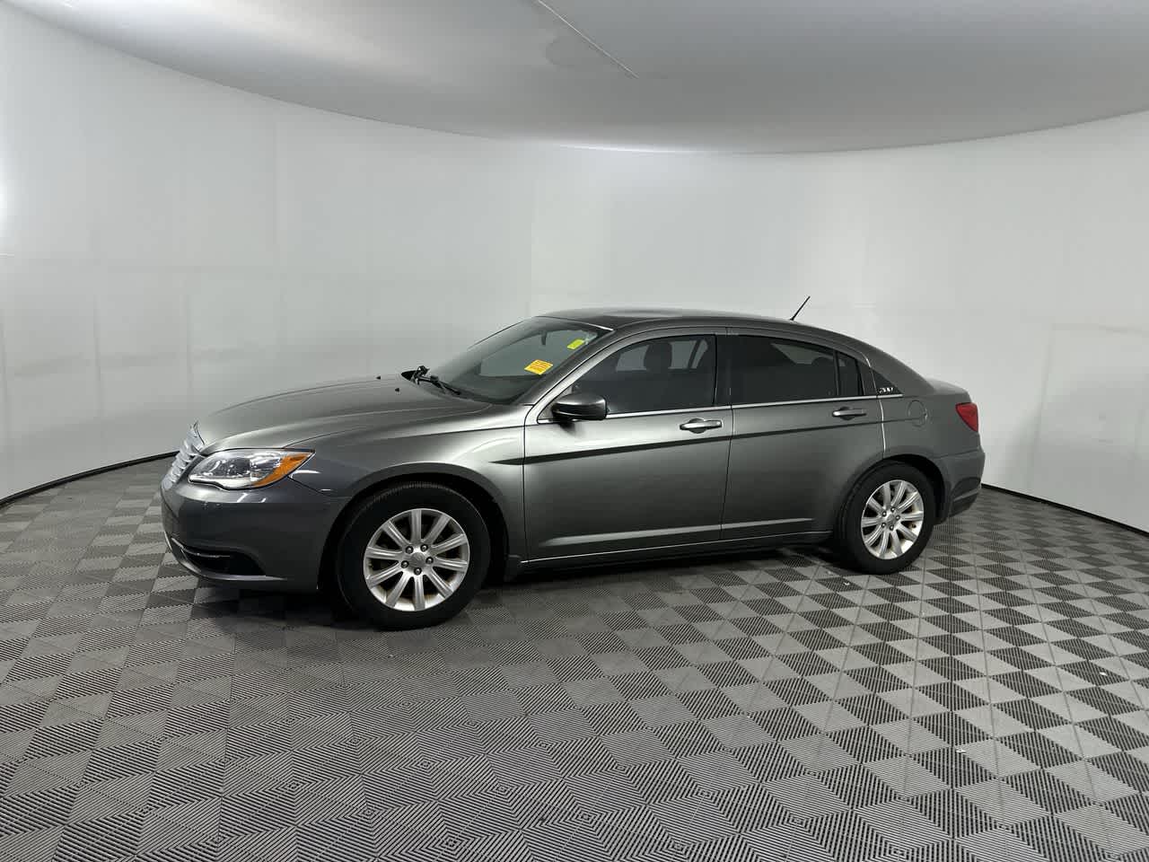 2013 Chrysler 200 Touring