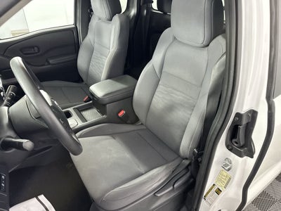 2023 Nissan Frontier S