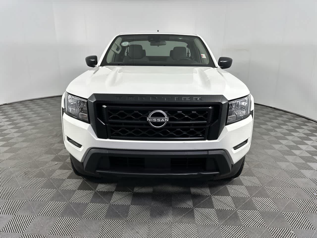 2023 Nissan Frontier S