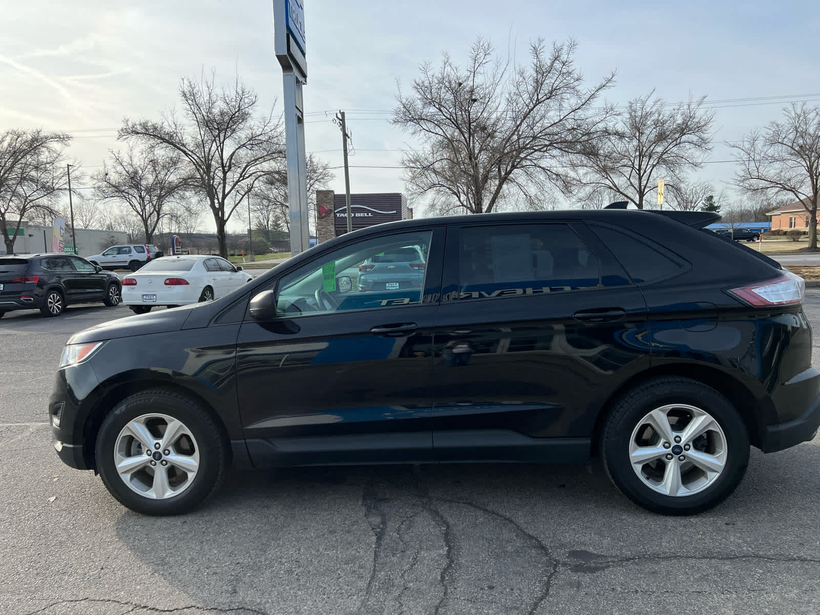 2018 Ford Edge SE