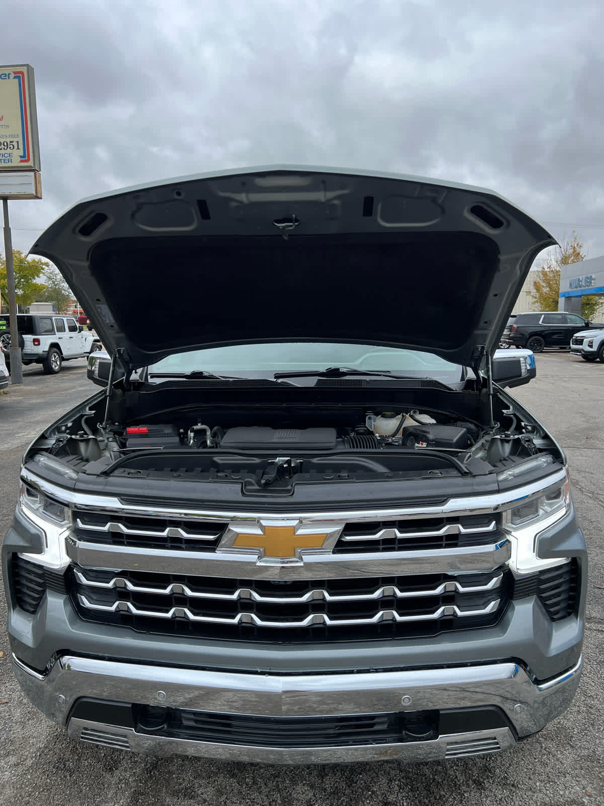 2024 Chevrolet Silverado 1500 LTZ