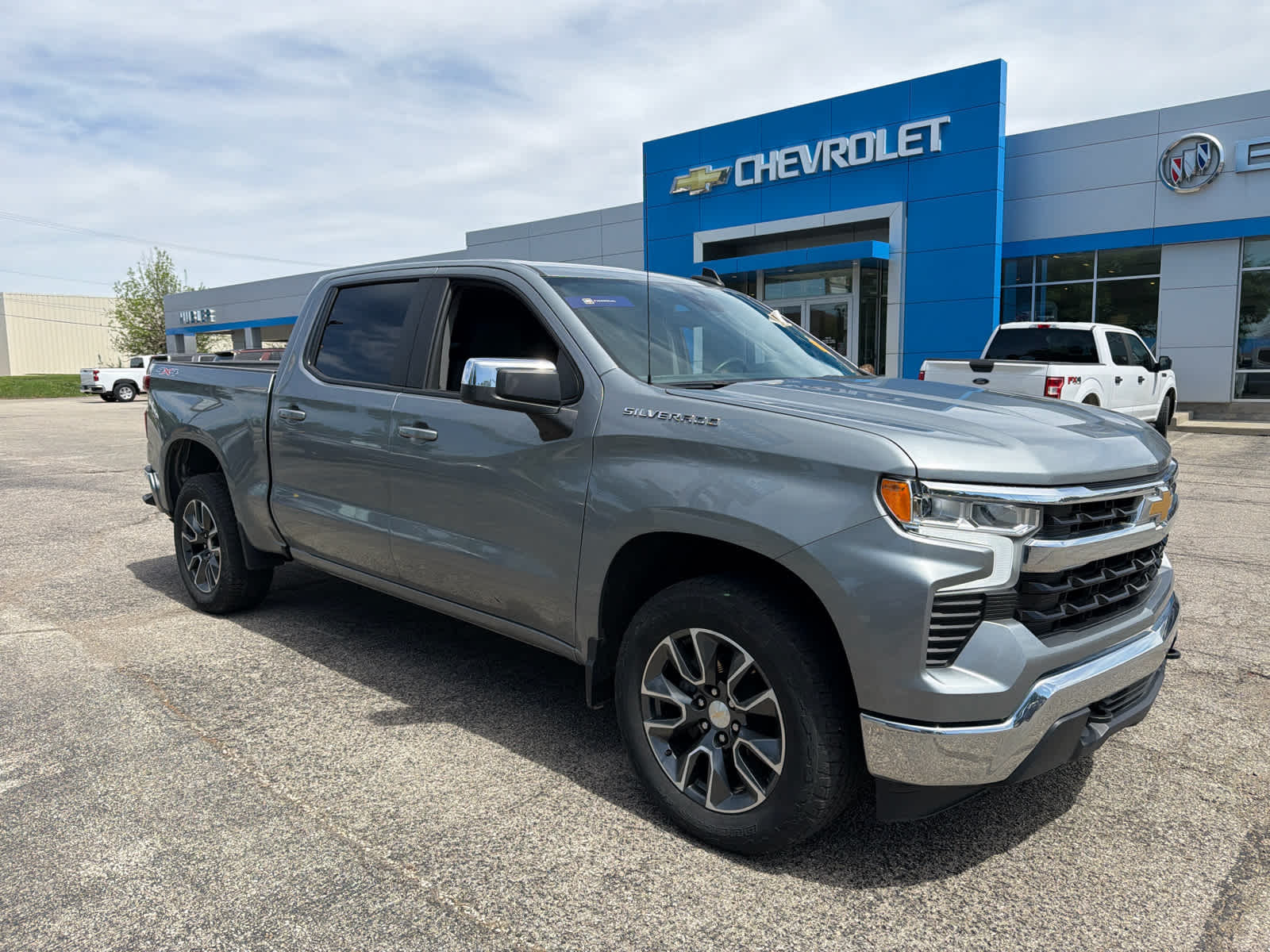 2023 Chevrolet Silverado 1500 LT (2FL)