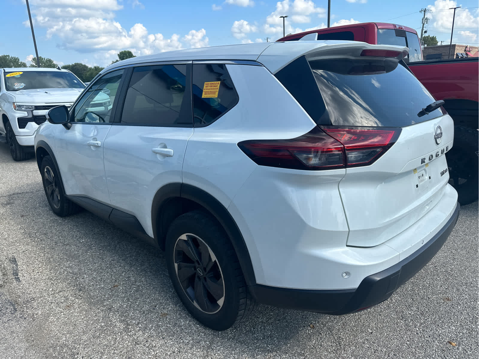2024 Nissan Rogue SV