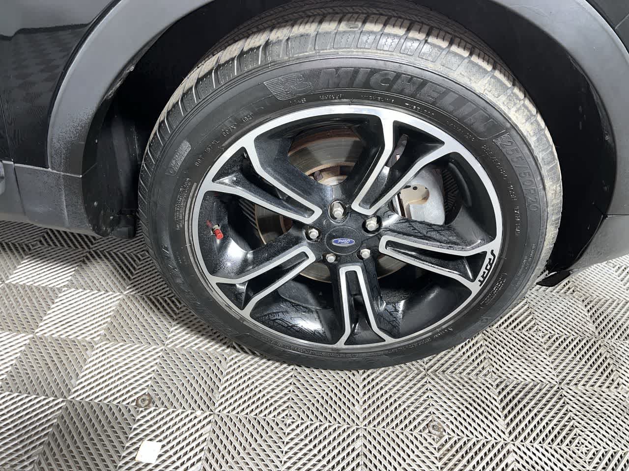 2015 Ford Explorer Sport