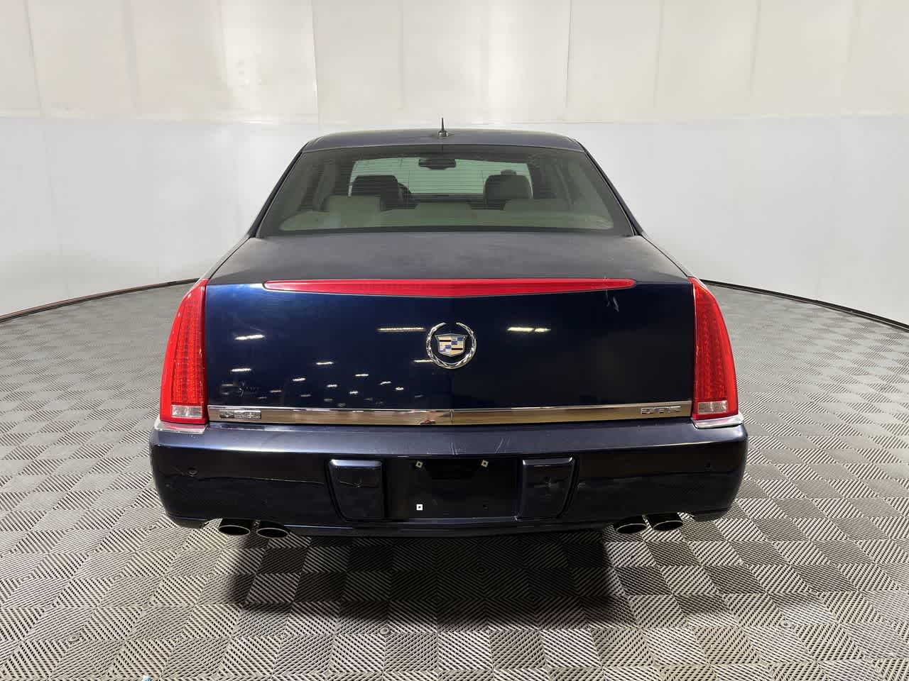 2007 Cadillac DTS Luxury II