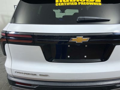 2024 Chevrolet Traverse LT