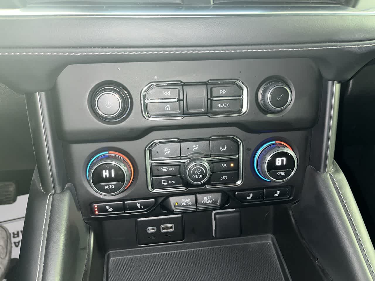 2023 Chevrolet Suburban Z71