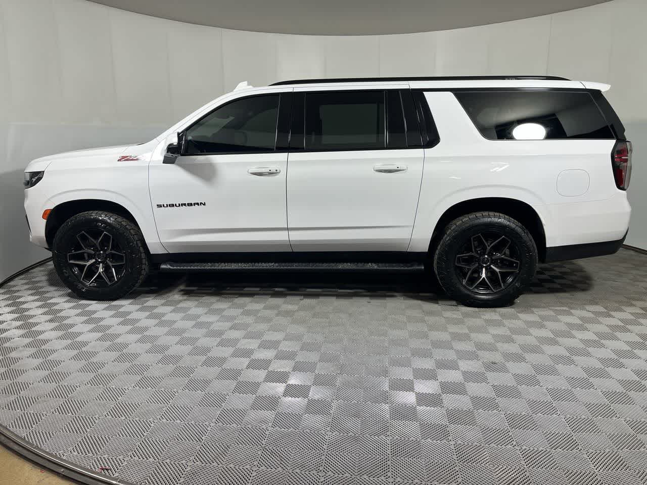 2023 Chevrolet Suburban Z71