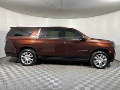 2023 Chevrolet Suburban High Country