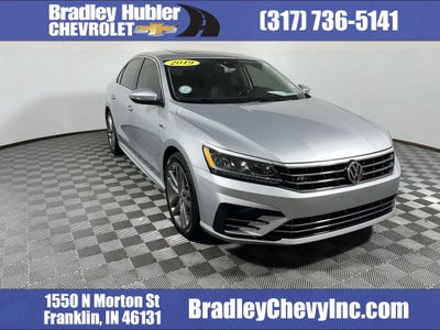 2019 Volkswagen Passat 2.0T SE R-Line