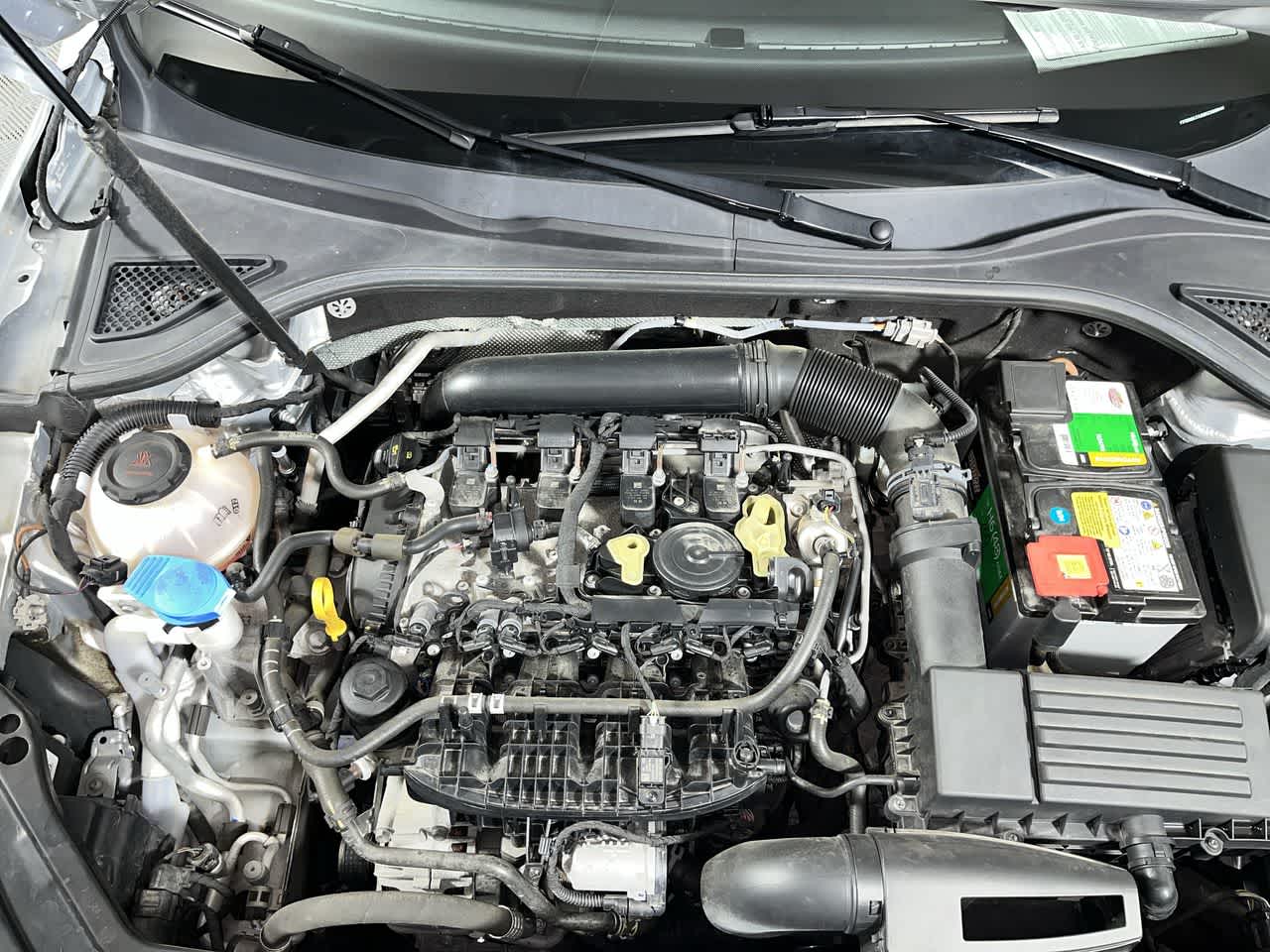 2019 Volkswagen Passat 2.0T SE R-Line