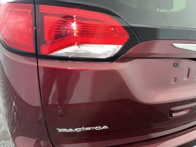 2020 Chrysler Pacifica Touring