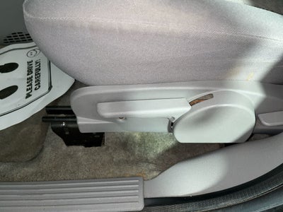 2003 Saturn Vue Base