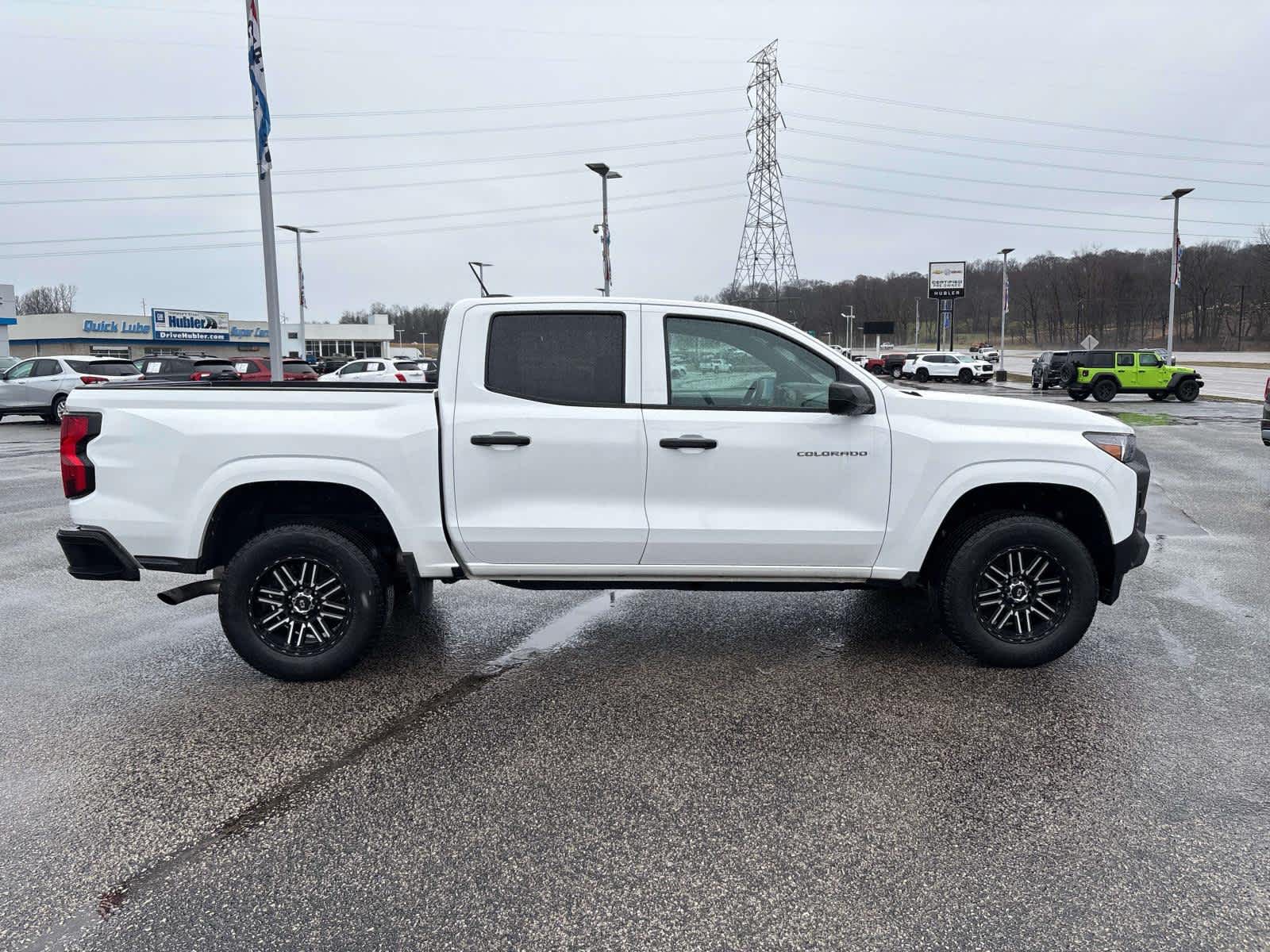 2023 Chevrolet Colorado WT