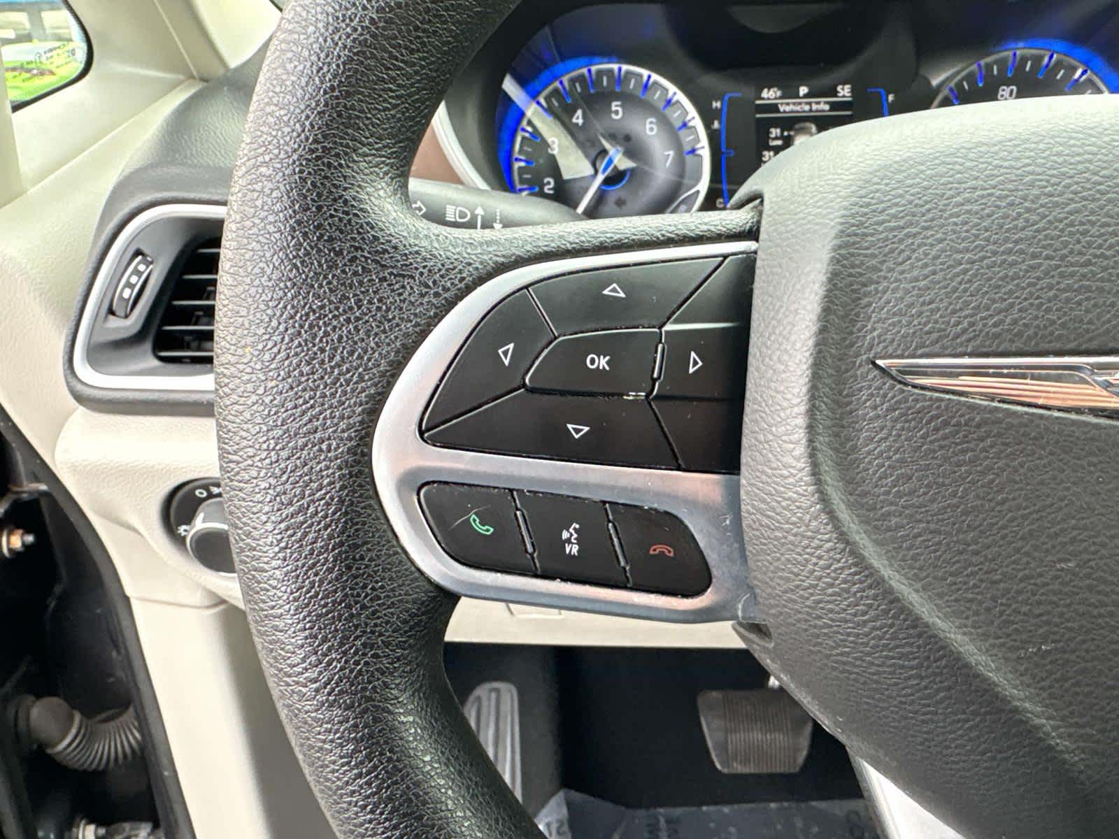 2020 Chrysler Voyager L