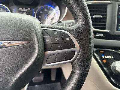 2020 Chrysler Voyager L