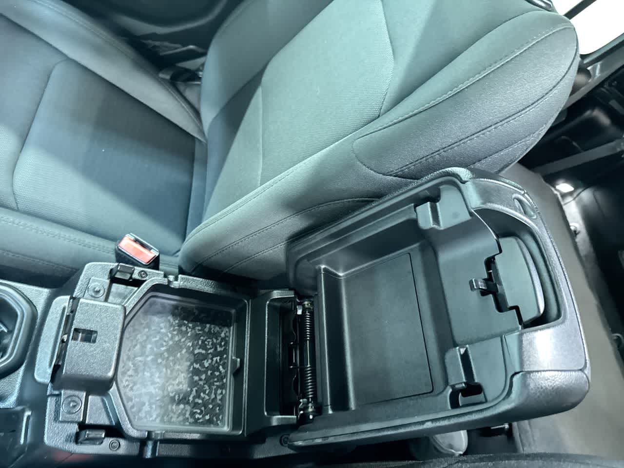 2021 Jeep Gladiator Willys Sport