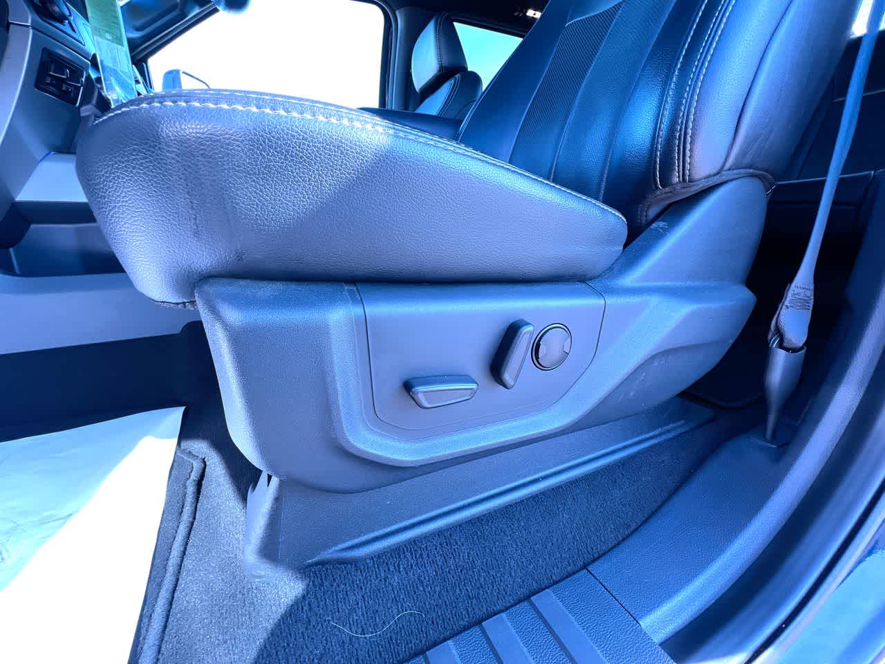 2022 Ford Super Duty F-350 SRW XL