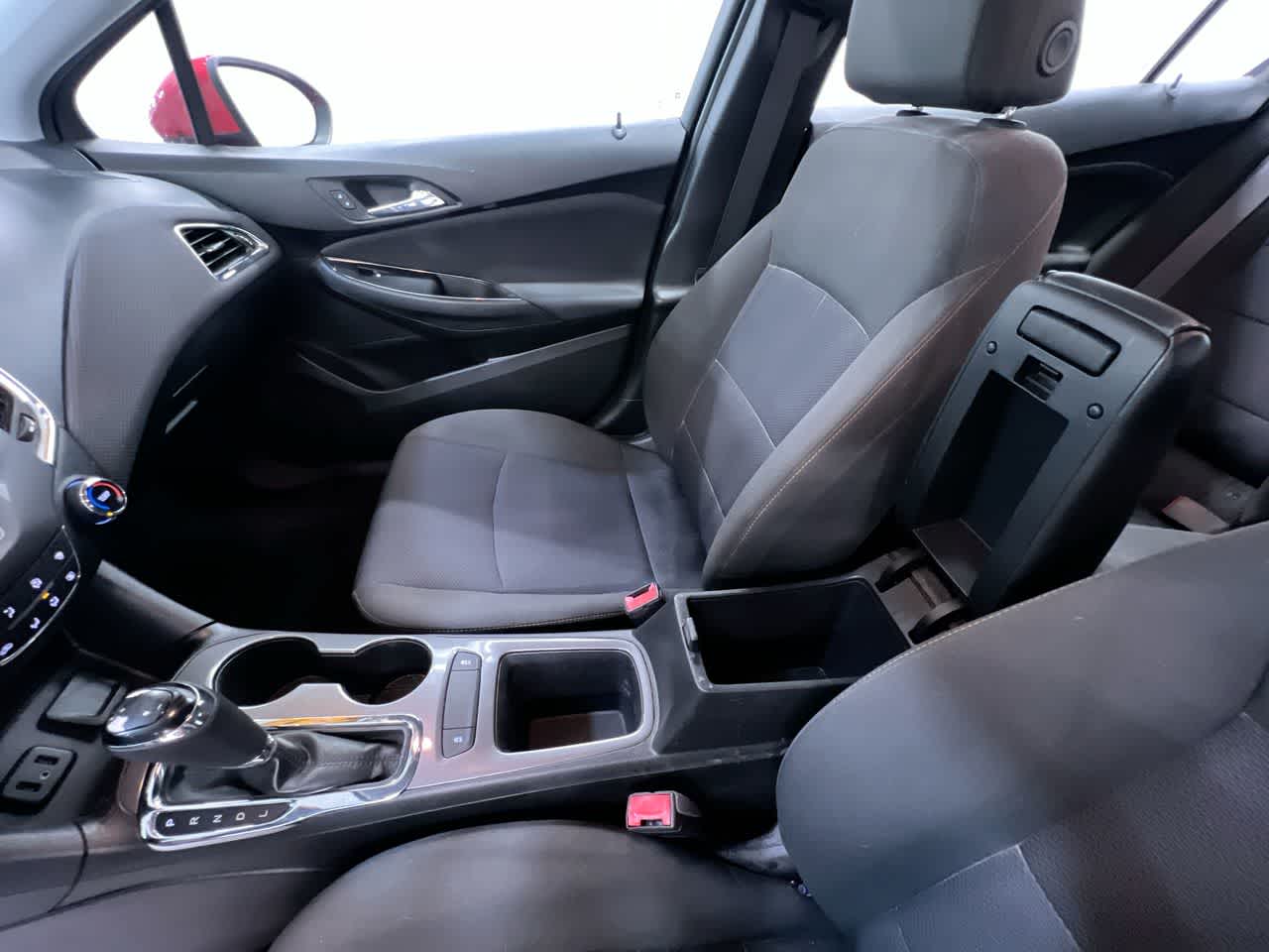 2019 Chevrolet Cruze LS