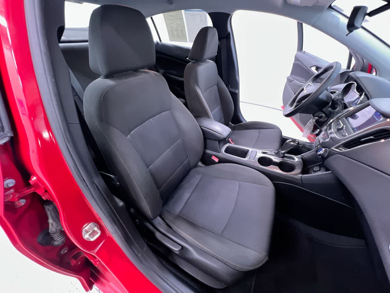 2019 Chevrolet Cruze LS